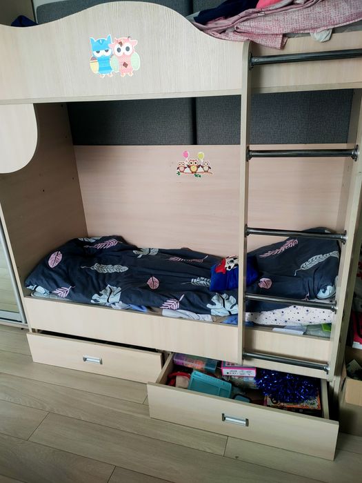 Ліжко двоповерхове, двоярусна кровать