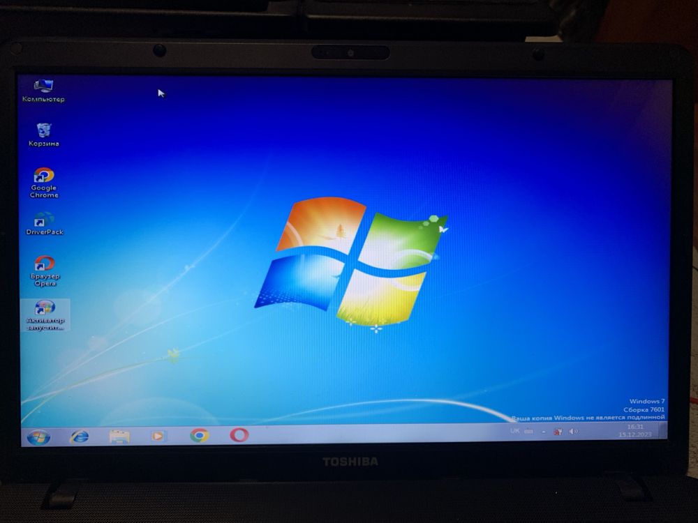 Ноутбук Toshiba C675-S7106