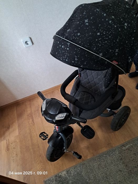 Трехколесный велосипед