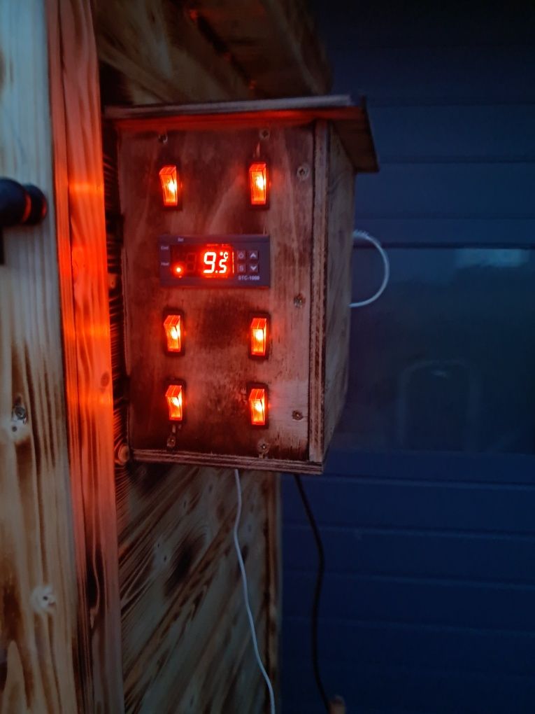 Wedzarnia elektryczna z dymogeneratorem na dym zimny lub ciepły 2w1