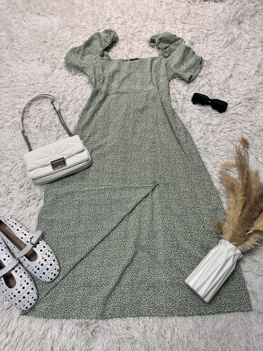 Актуальне Плаття New Look з розрізом