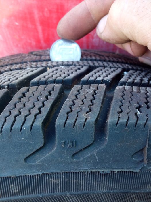 Продам резину запаска