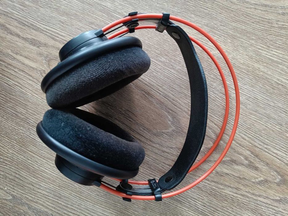 Słuchawki AKG K712 Pro - Made In Slovakia!