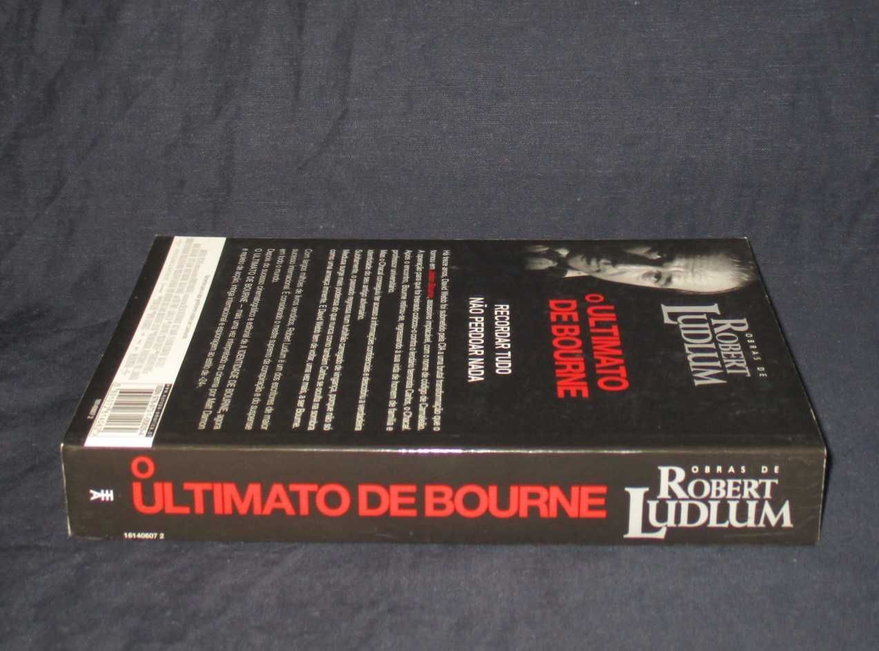 Livro O Ultimato de Bourne Robert Ludlum