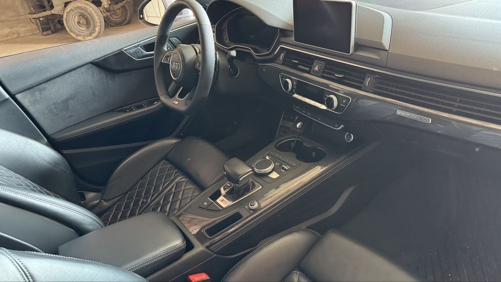 Audi S5 A5 F5 3.0 TFSI 2018r. Uszkodzone bogata wersja Zarejestrowane