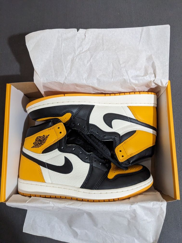 Nike Jordan 1 High Taxi