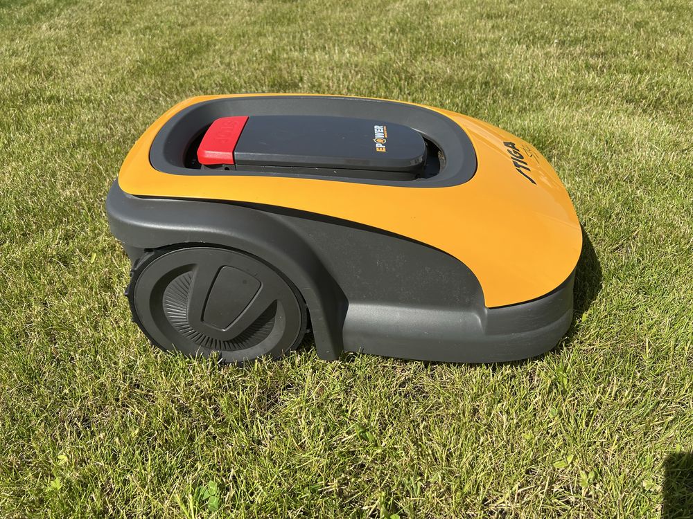 Robot koszący Stiga 1200 m2