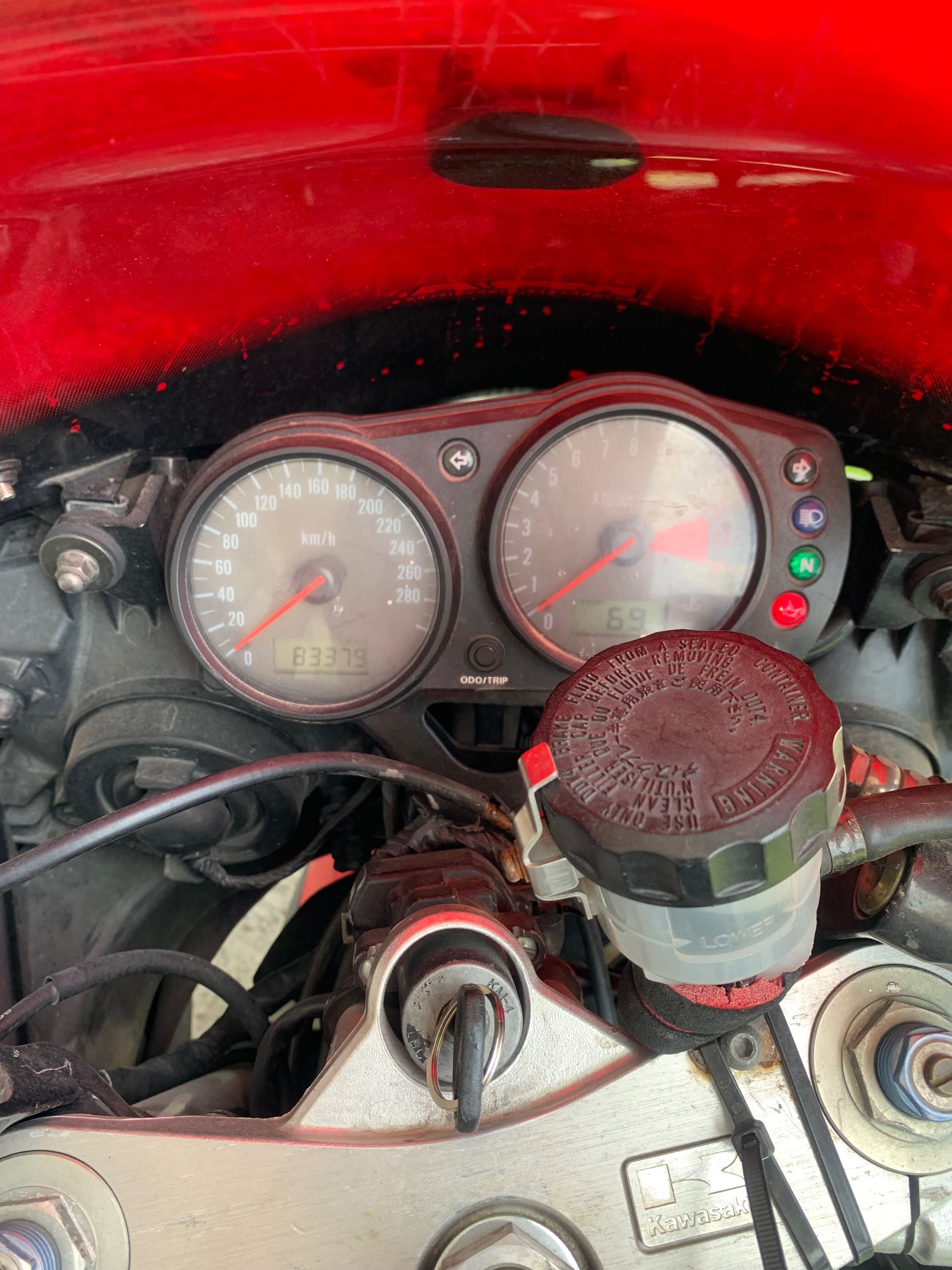 Kawasaki zx9r 2000