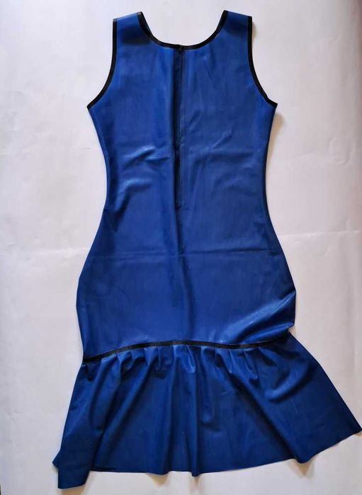Niebieska sukienka latex 100% guma r. M/L