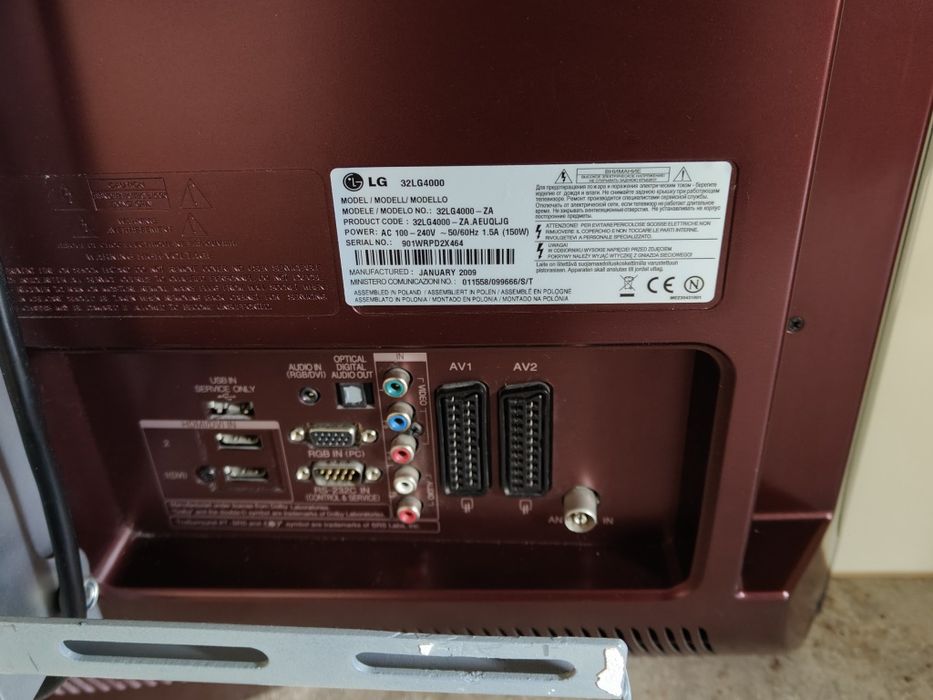 Telewizor 32" LG 32LG4000 DVD uchwyt na ścianę