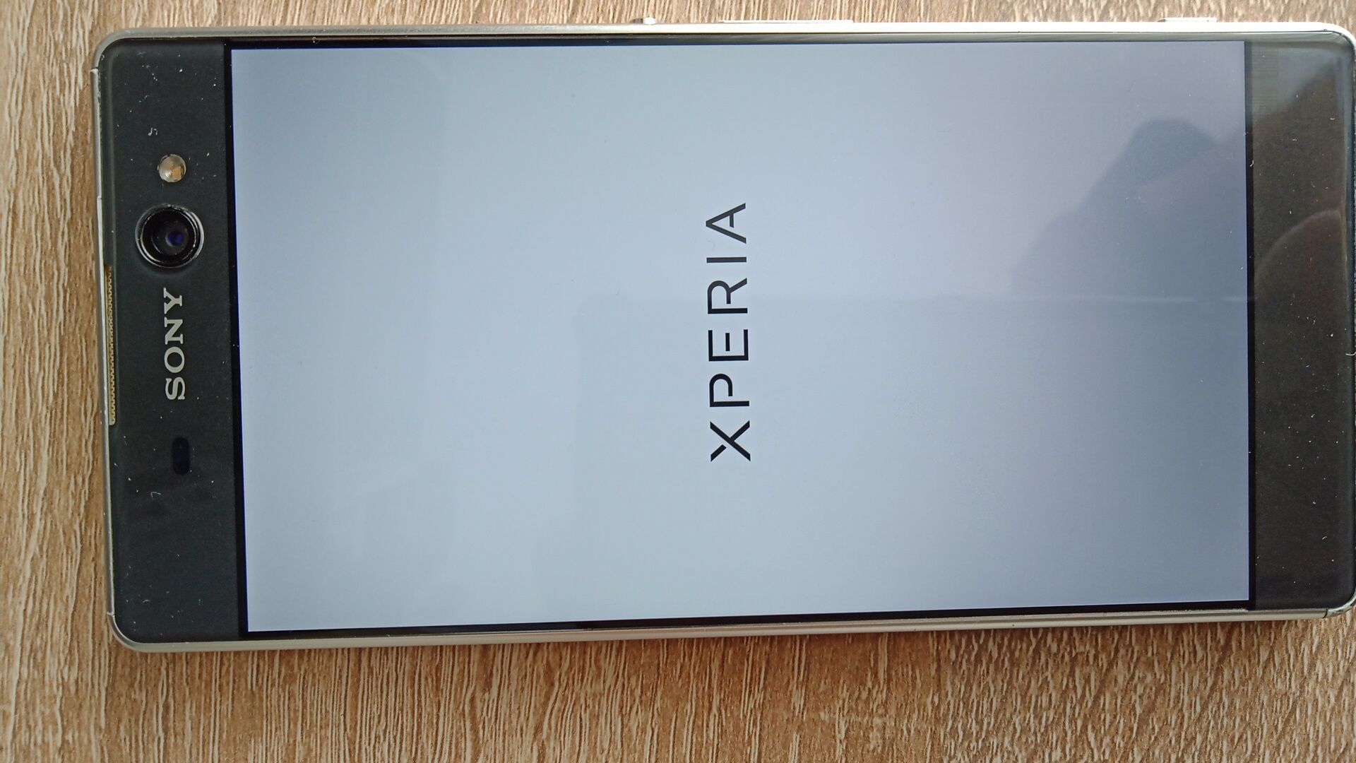 Смартфон Sony Xperia XA Ultra F3212 3/16