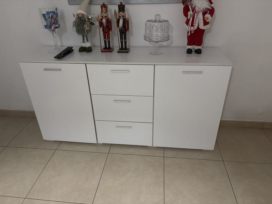 Aparador branco