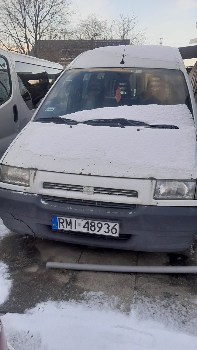 FIAT Scudo 1.9 z 2003 Rok