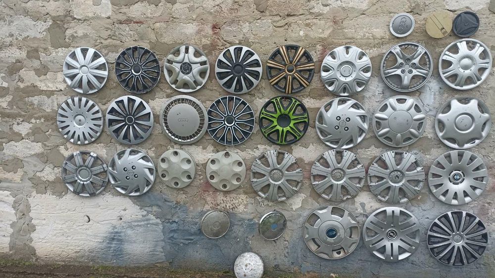 Ковпаки на авто різних розмірів