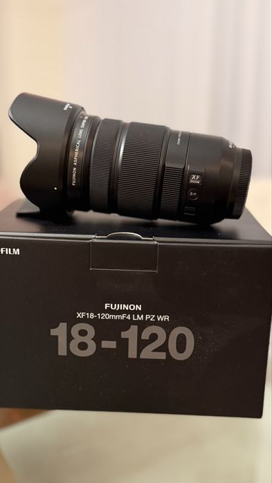 FUJIFILM Fujinon XF 18-120mm f/4 LM PZ WR