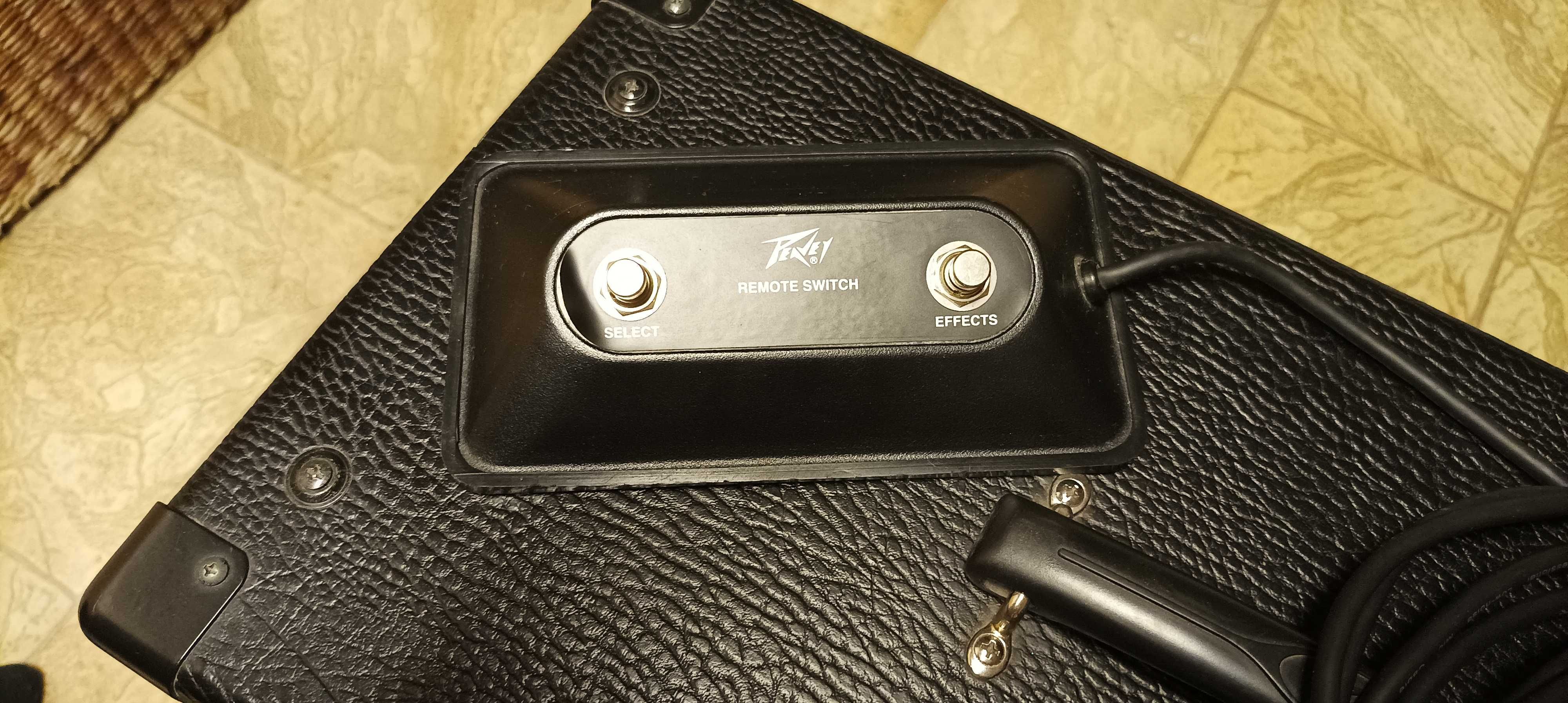 Wzmacniacz Peavey Bandit 112 Combo 100W 12" + Switch