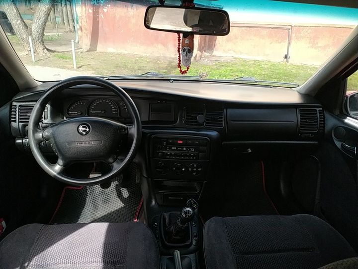 Opel vectra b 1.8 бензин/газ