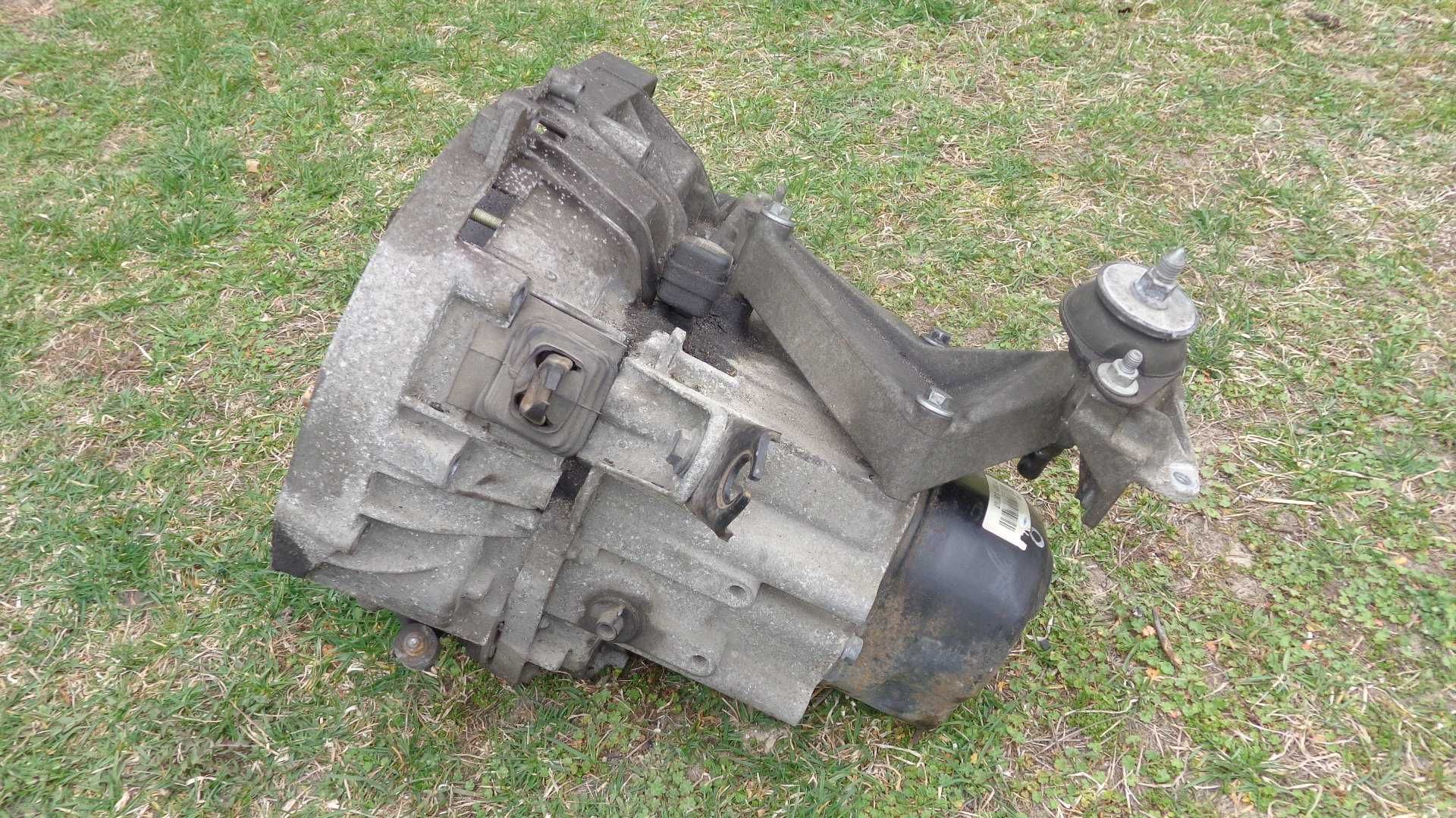 Silnik skrzynia biegów Renault Megane I Classic 1.4 16V 01r LIFT NV603