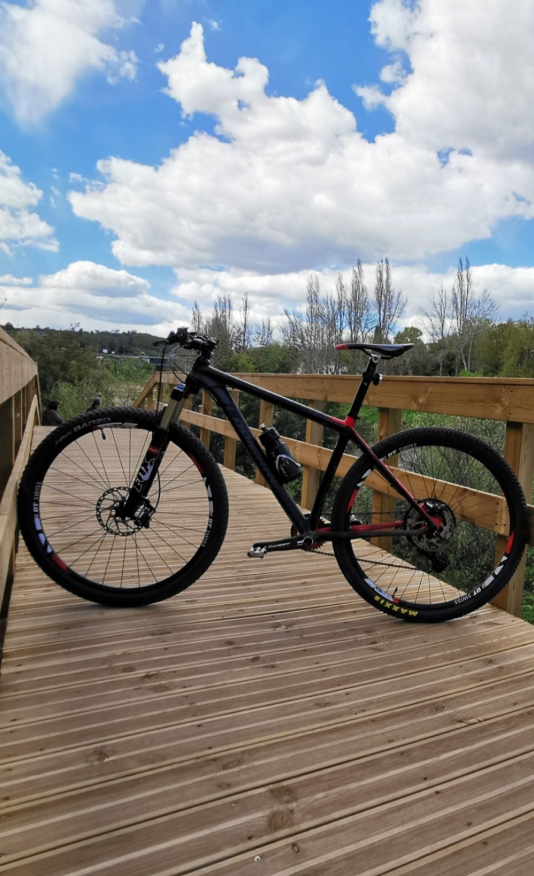 Lapierre ProRace 929 Carbono – Hardtail 29” – Bem estimada