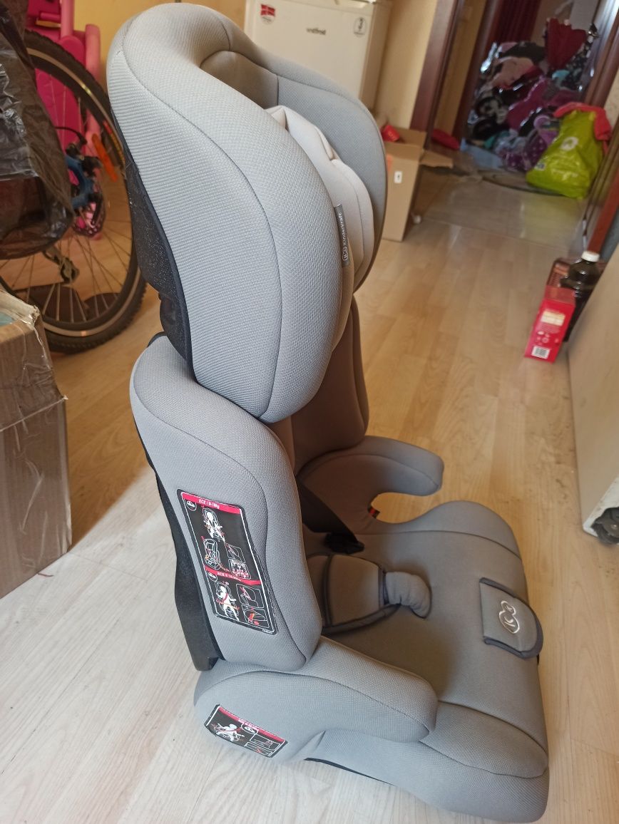 Дитяче автокрісло Kinderkraft Comfort Up KKCMFRTUPGRY00, 9-36 кг