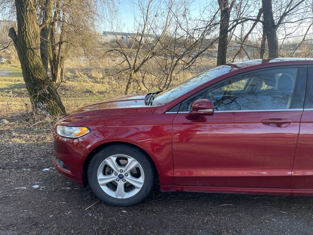 Ford Fusion 2013 2.5 бензин