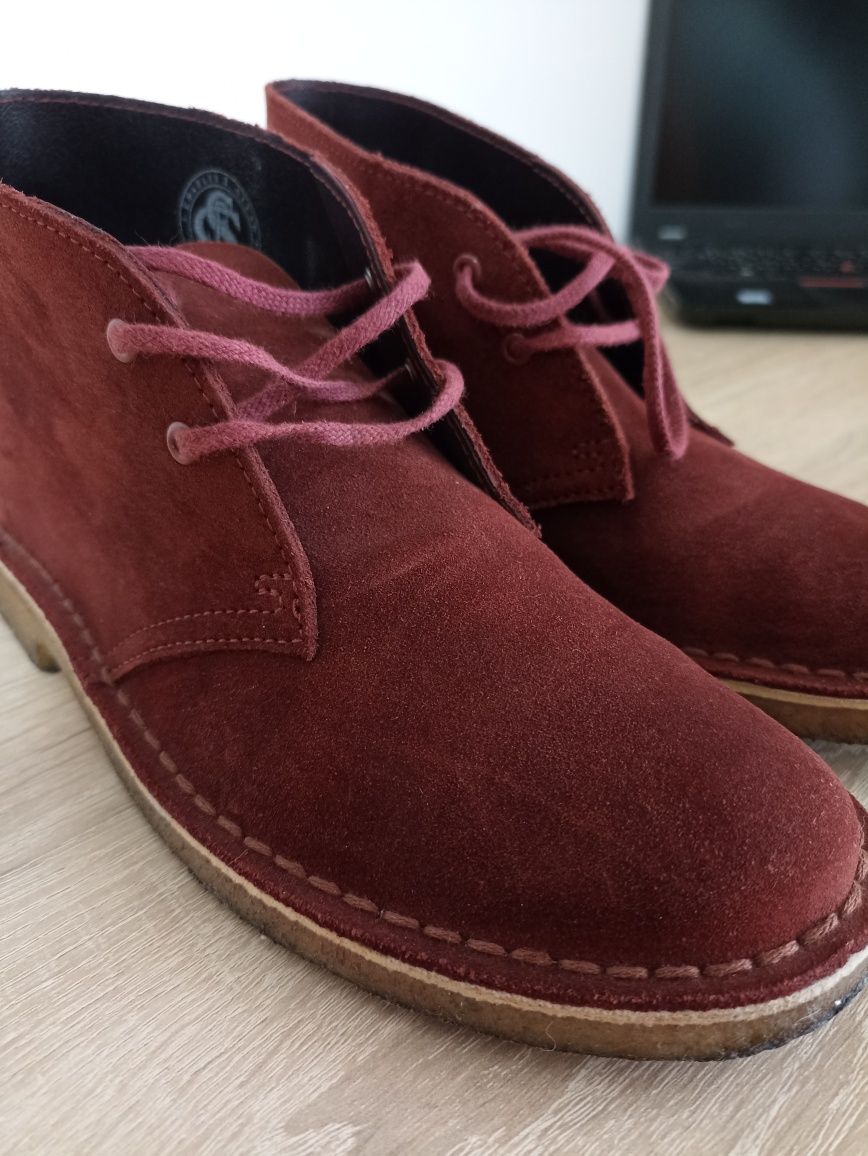 Замшеві дезерти Clarks 37,38