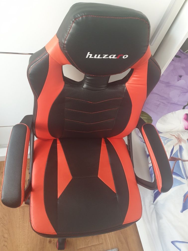 Fotel HUZARO Force 2.5 Czerwony