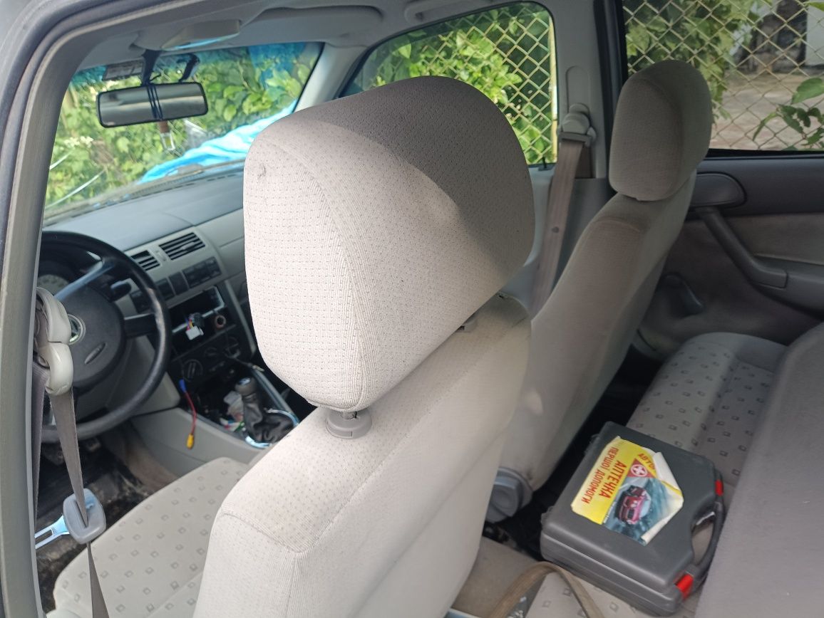 Volkswagen Pointer 1.8 газ бенз