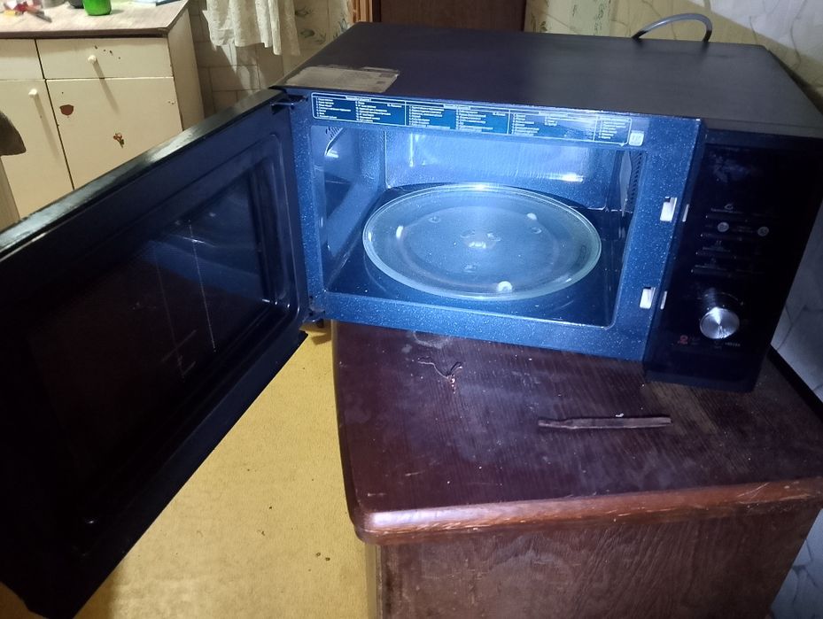 Мікро хвильова піч