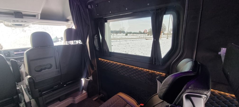 Zabudowa busa homologacja fotele przeróbka busa Sprinter Master