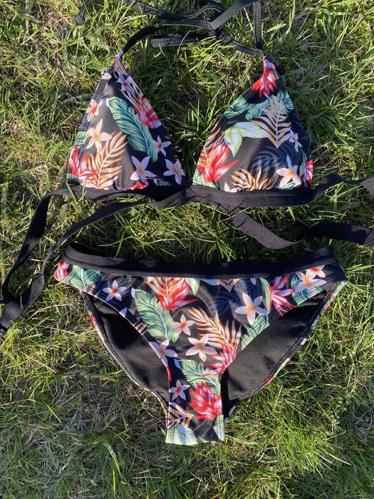 Купальник в тропічний принт
