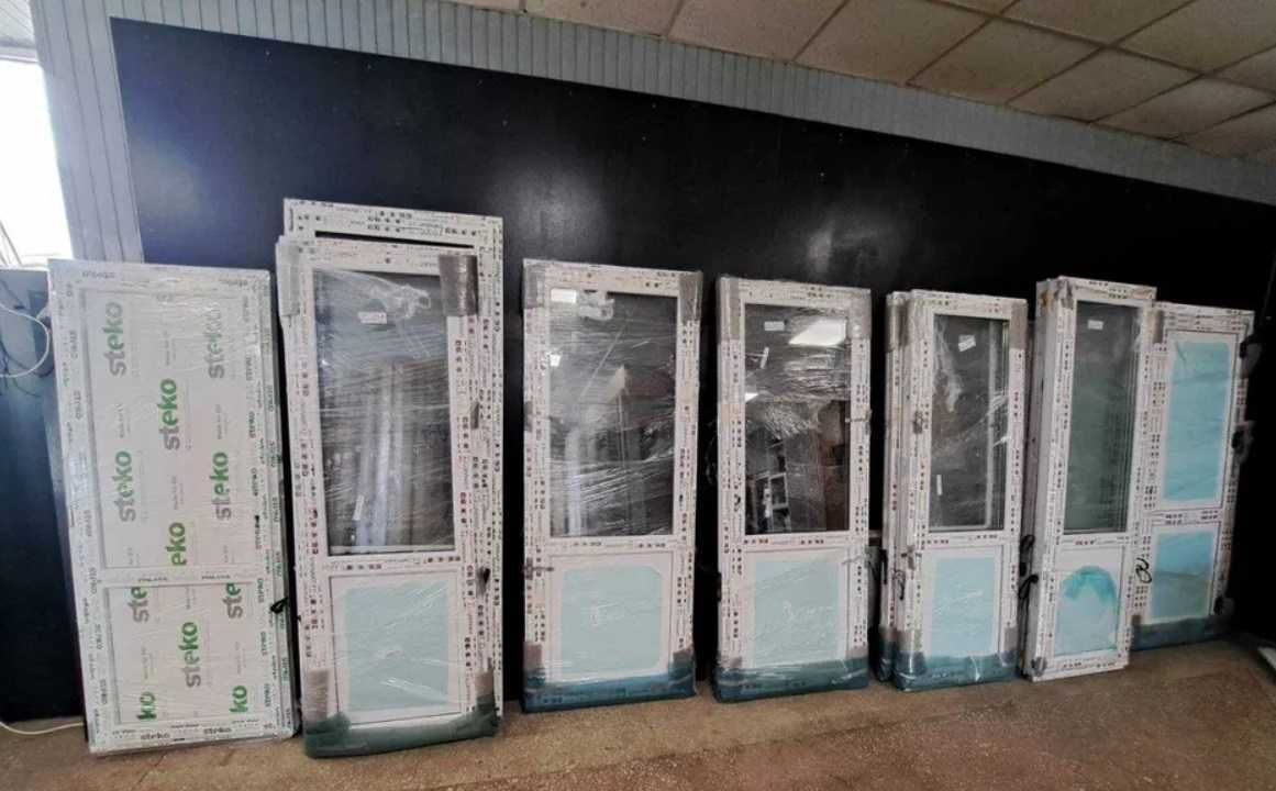 Продам металопластикові вікна,двері,склопакети.Окна,двери Володимир