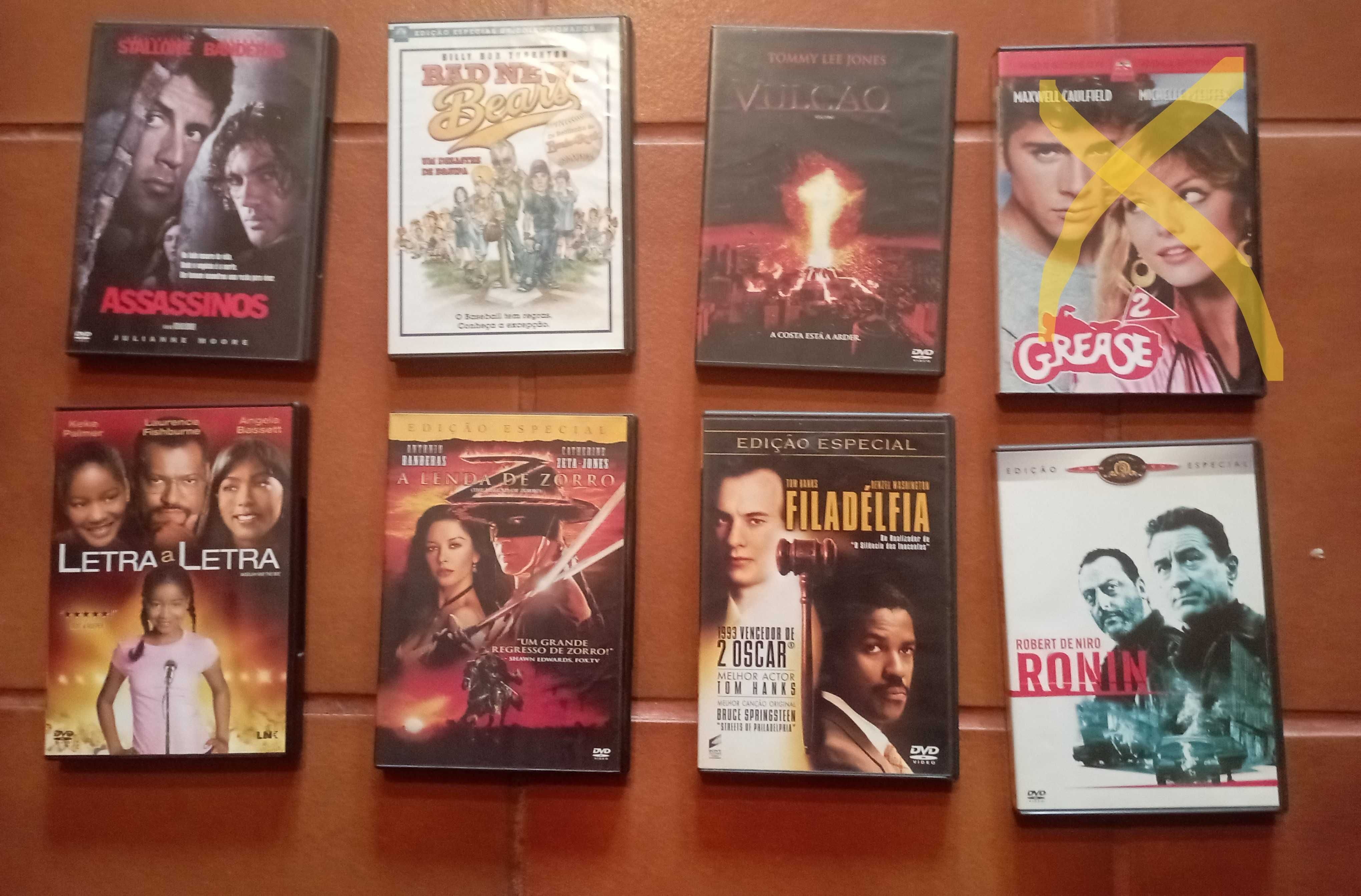 DVDs  na compra de 4 ofereço 1 ou os portes de envio