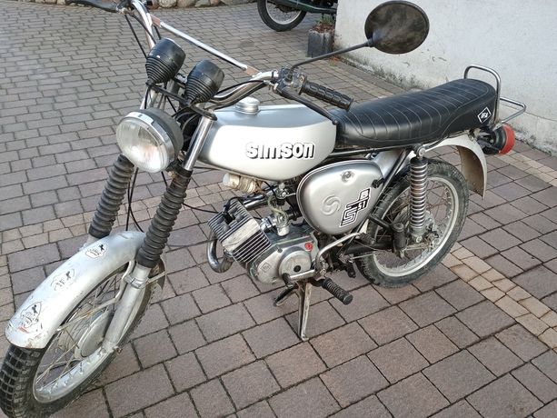 Simson S51 z dokumentami