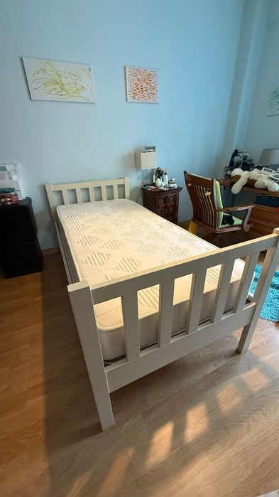 Cama individual 200x90 com colchão