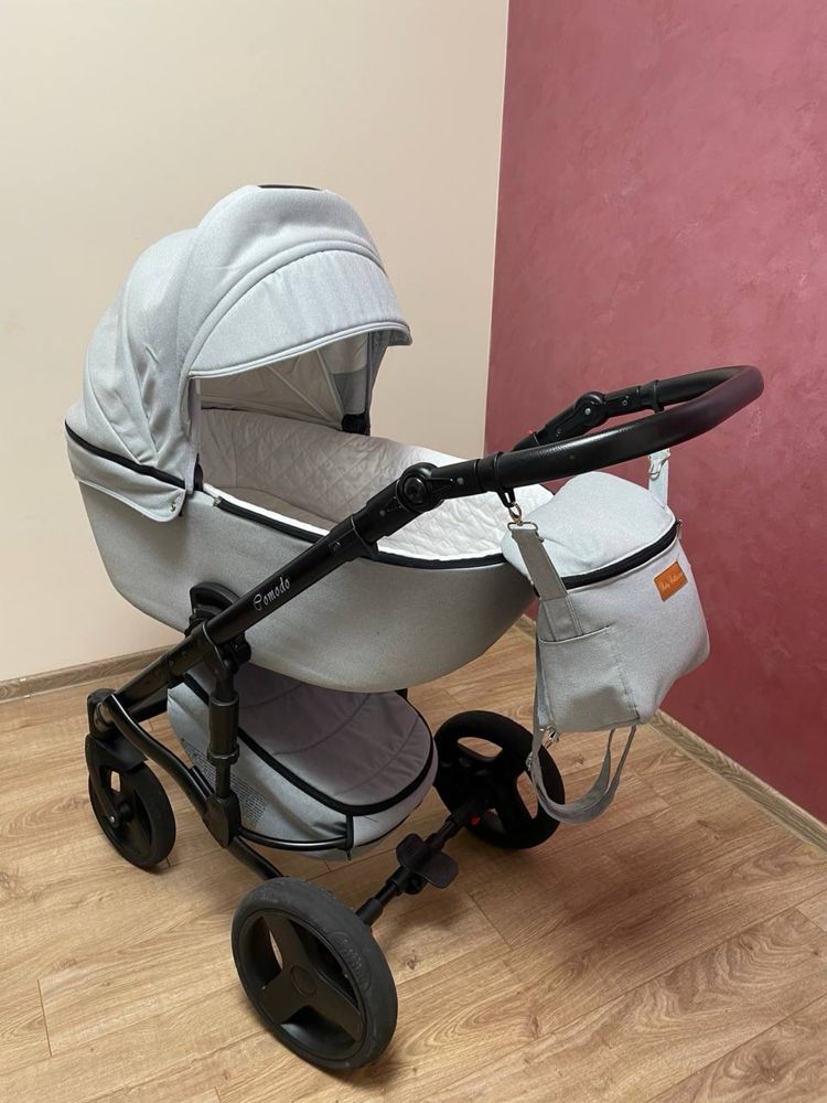 Коляска Mikrus Comodo 2в1