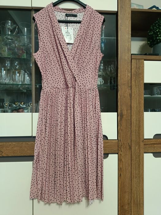 Sprzedam Nową Sukienkę