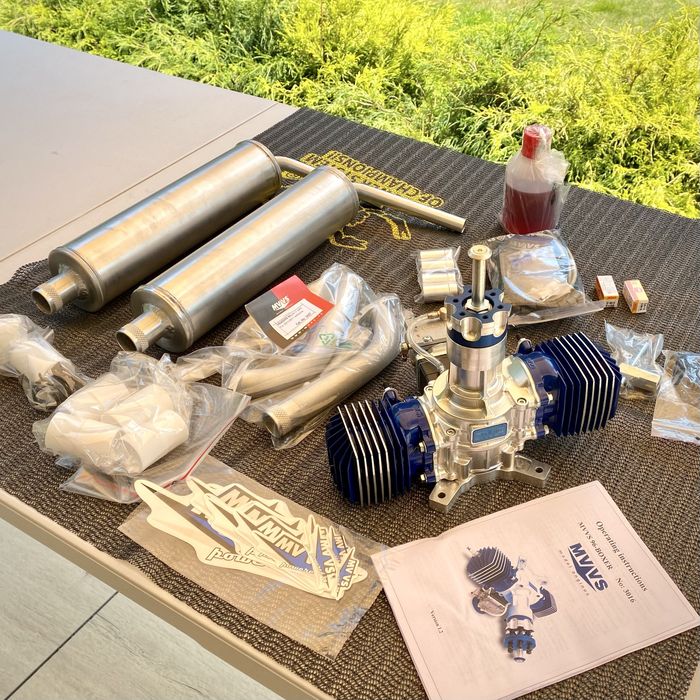 Silnik modelarski MVVS 96 Boxer + akcesoria NOWY