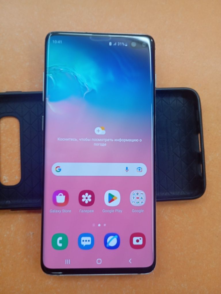 Смартфон SamsungS10+ 8/128gb