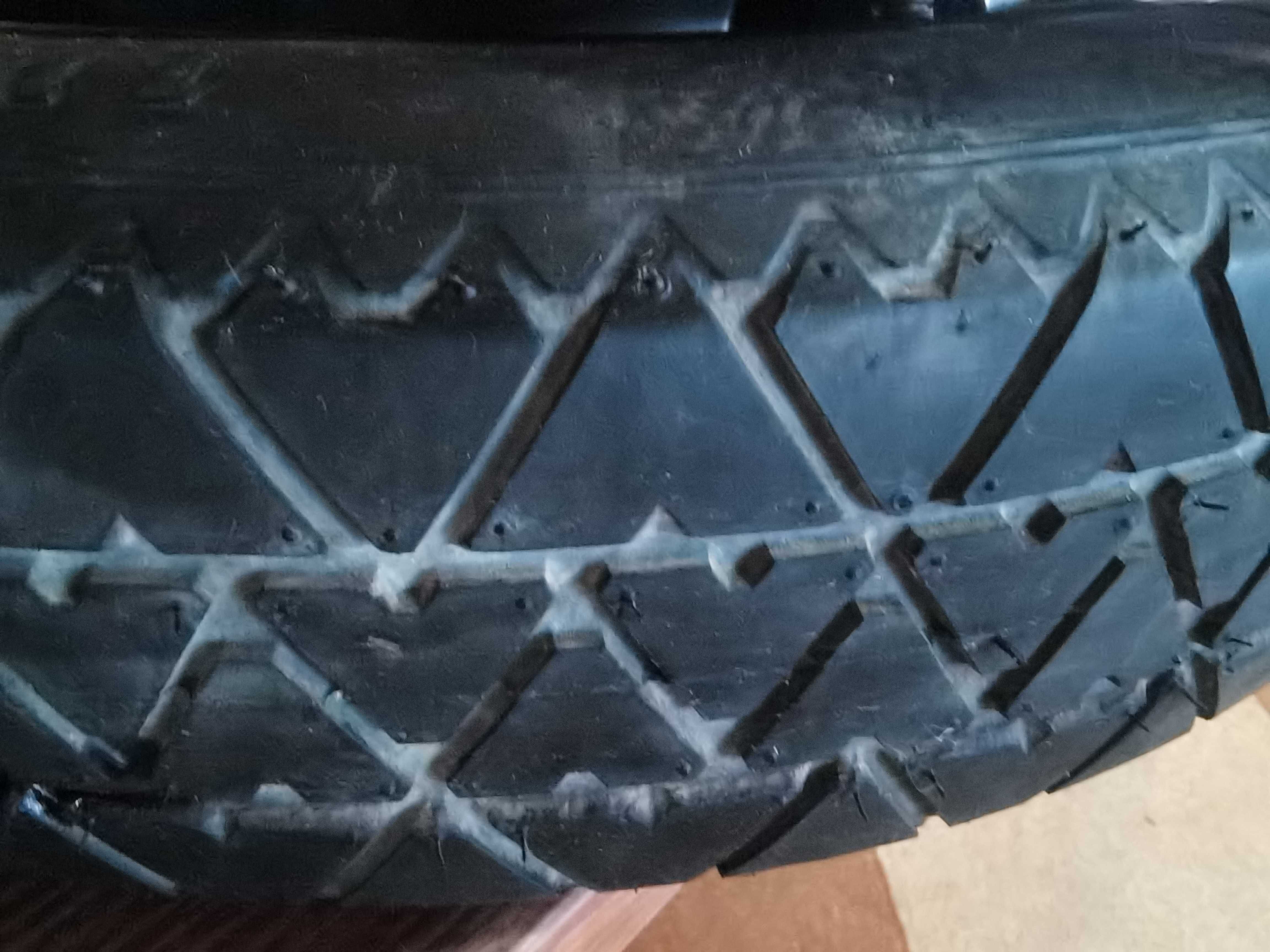 Pneu Suplente MICHELIN T115/70 R15 90M