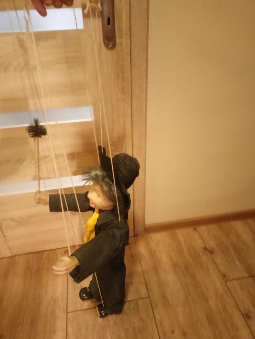 Marionetki dziadek i kominiarz