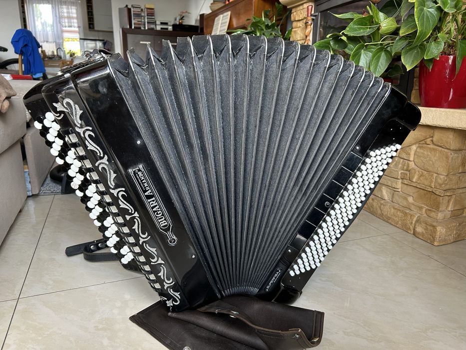 Akordeon włoski Bugari Armando 4chórygryf C do grania oryginał