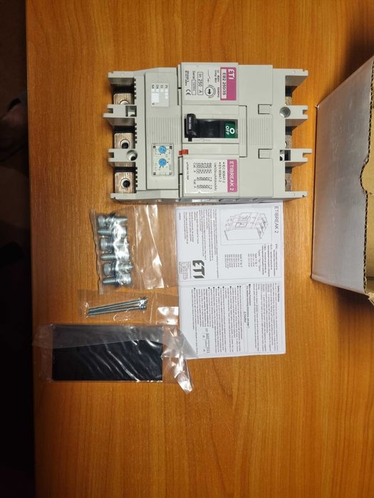 Продам новый автоматический выключатель ETI EB2 250/3S 250A(36кА)