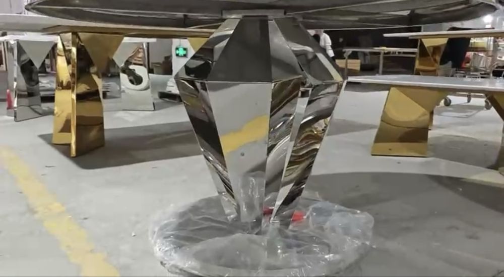 Стіл мармур круглий діаметр 1.30