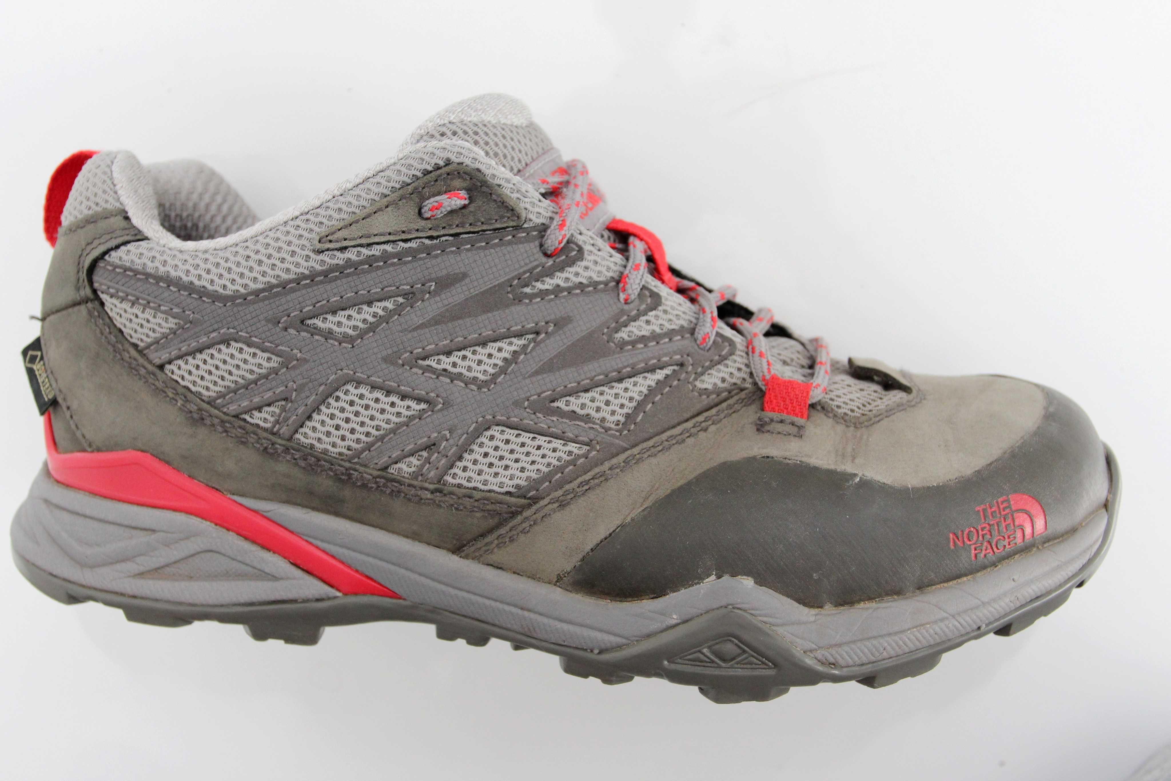 The North Face gore-tex skóra 40