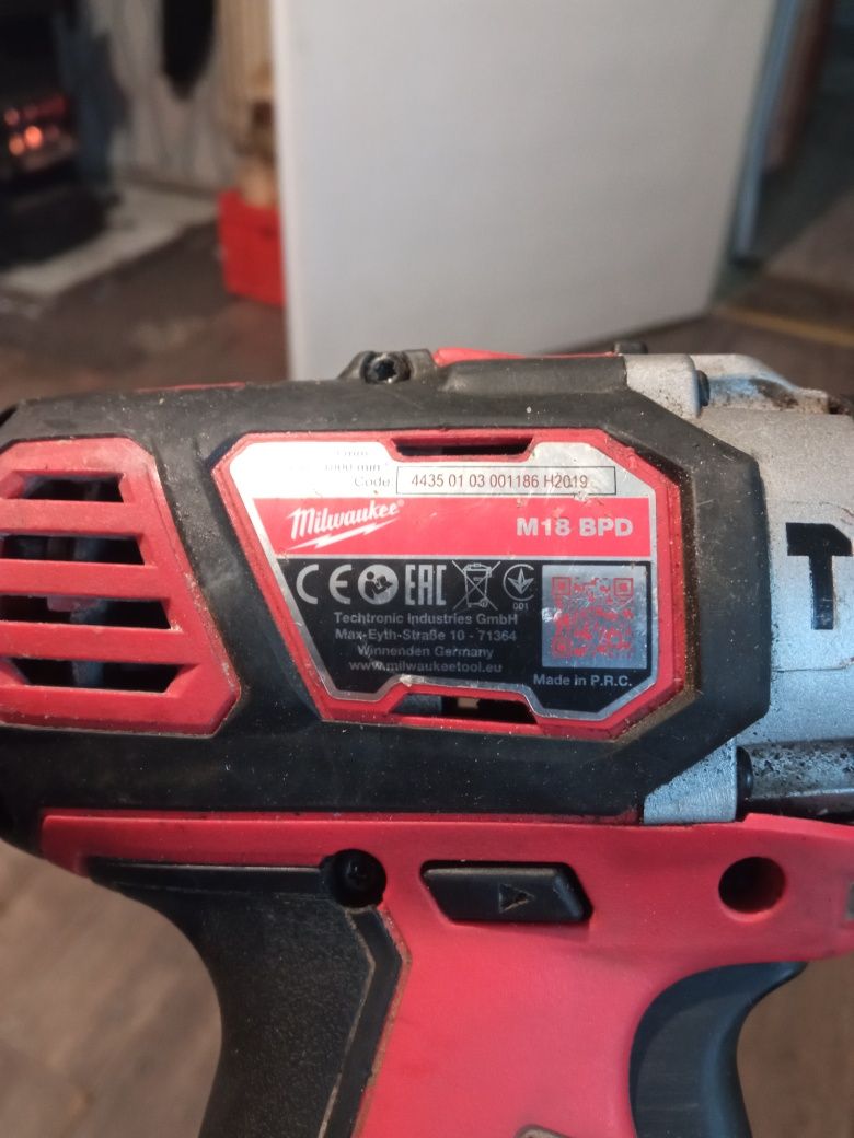 Milwaukee m18 bpd wkrętarko wiertarka