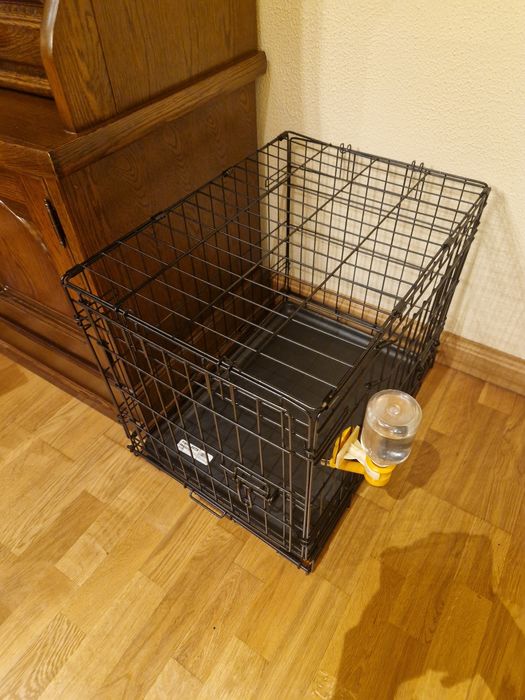 Flamingo Ebo Black - metalowa klatka dla psa, S: 43x61x50cm