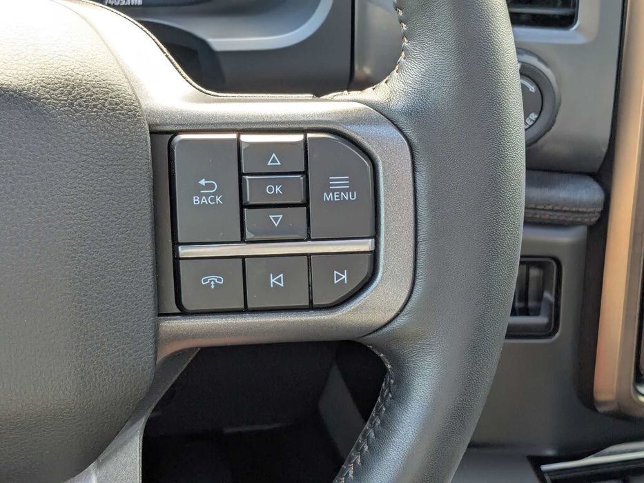 2024 Ford F-150 Lightning Lariat SuperCrew