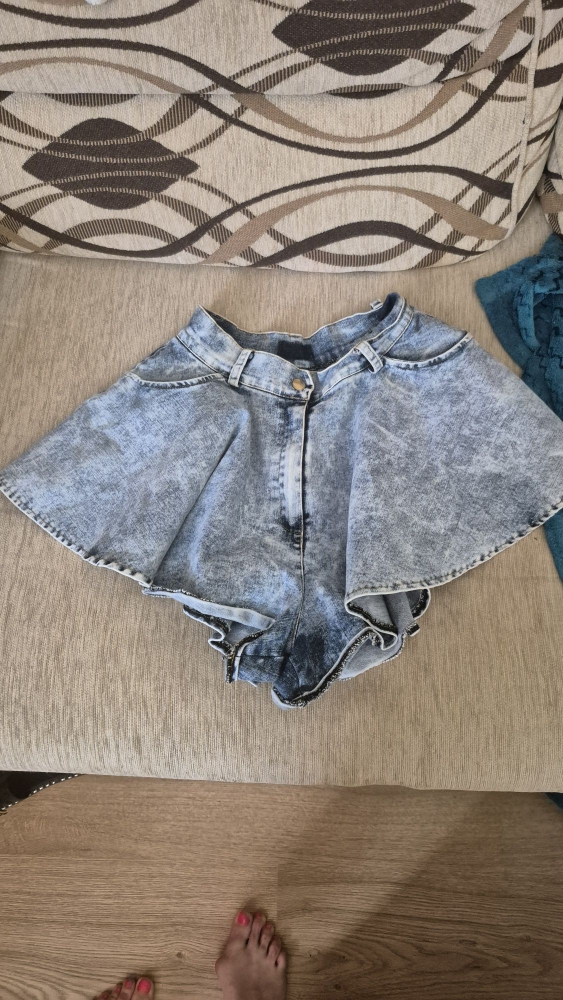 Spodenki rozkloszowana rozmiar s