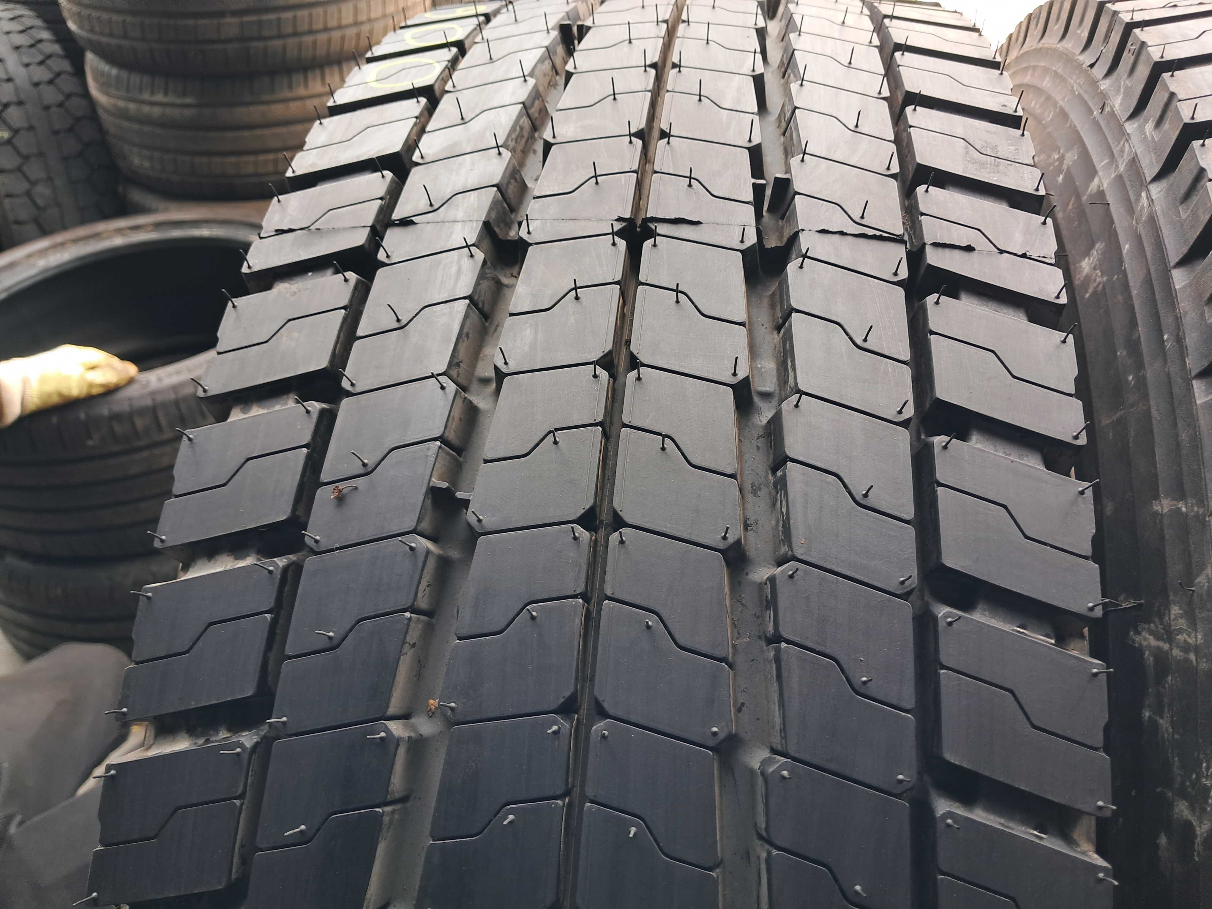 Резина НОВА Bridgestone 315/70 R22,5 M749 (ведуча вісь)